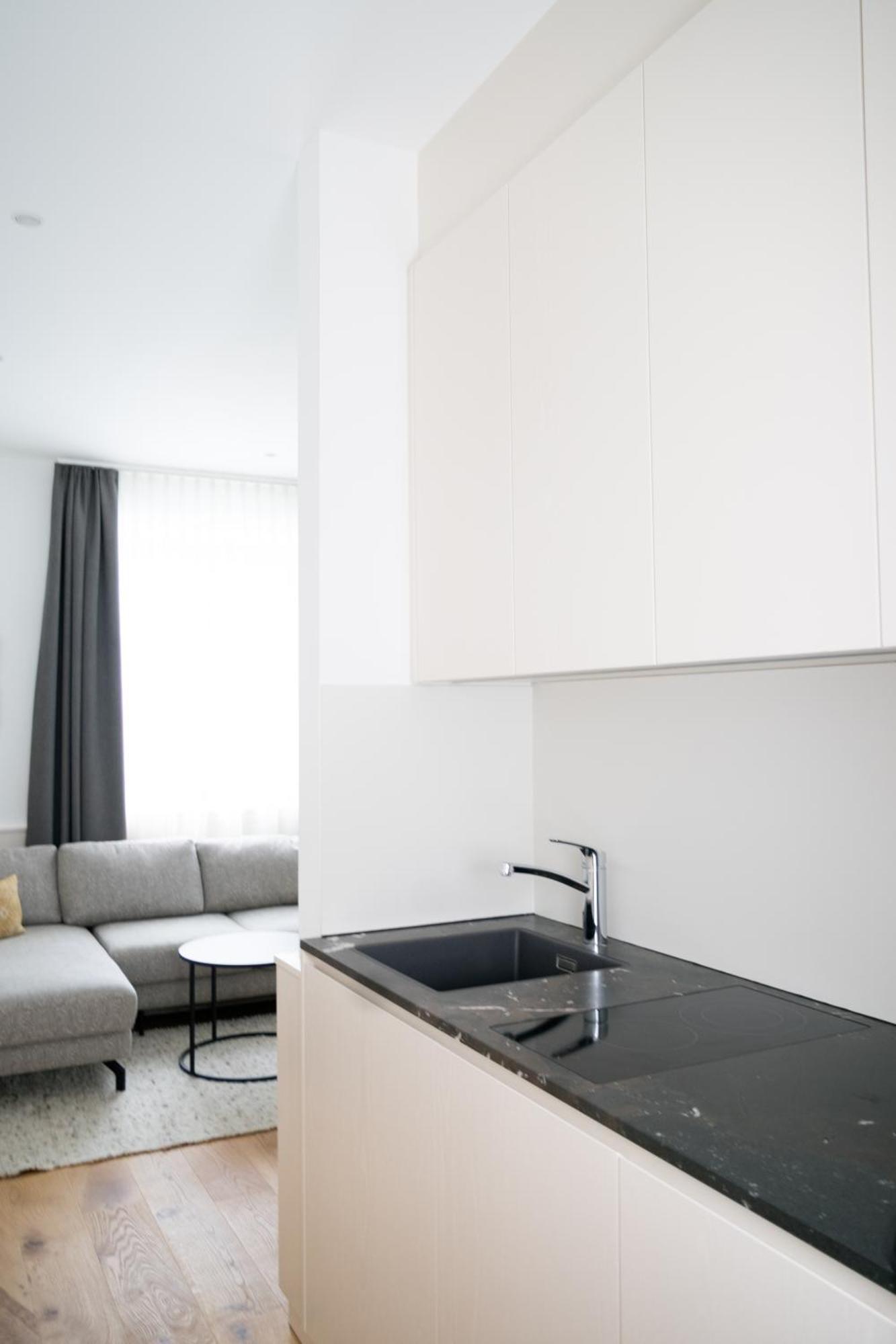 Hotel Gasthof Koenig 克里斯蒙斯特 外观 照片